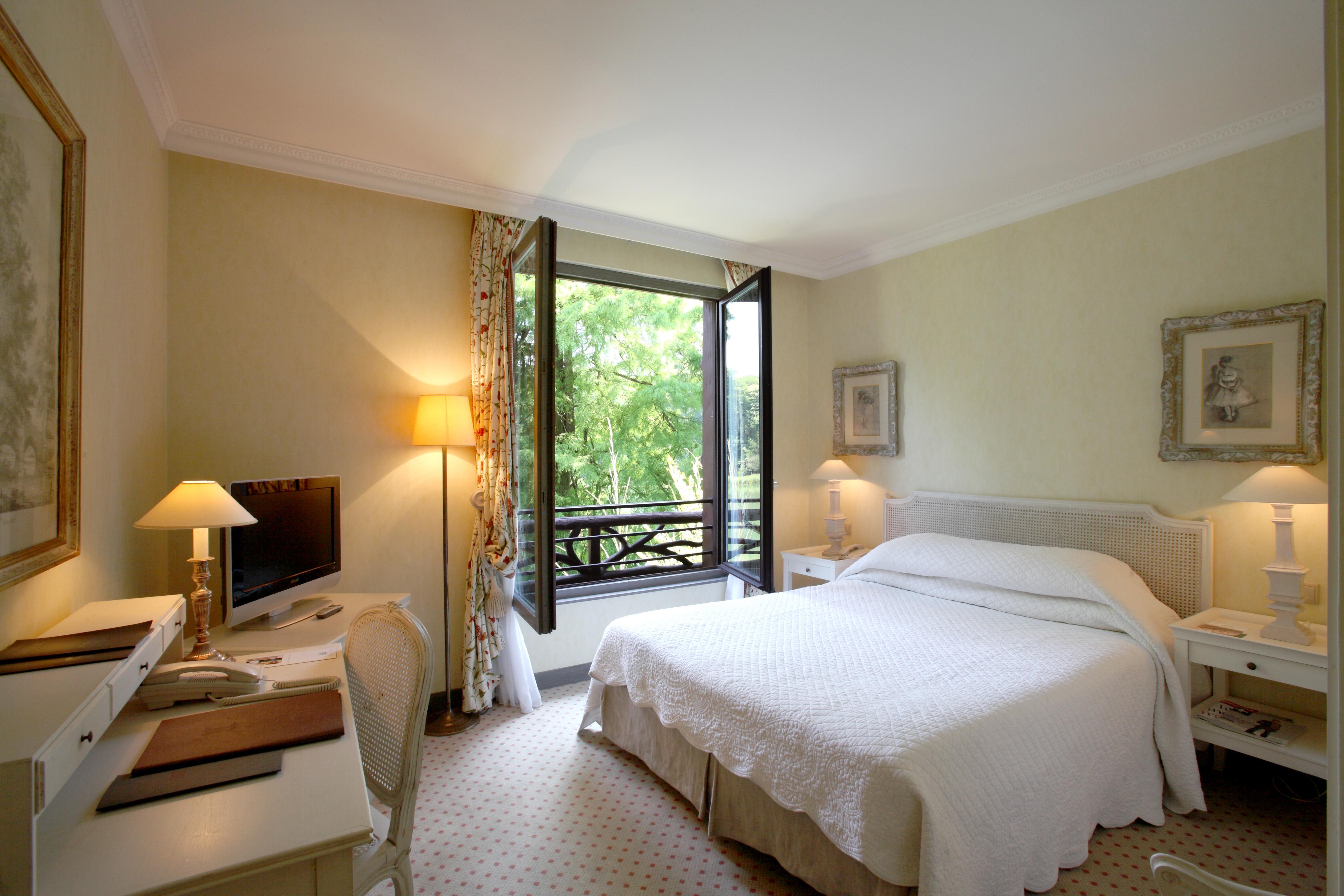 Les Etangs De Corot Hotel Ville-dʼAvray Екстериор снимка