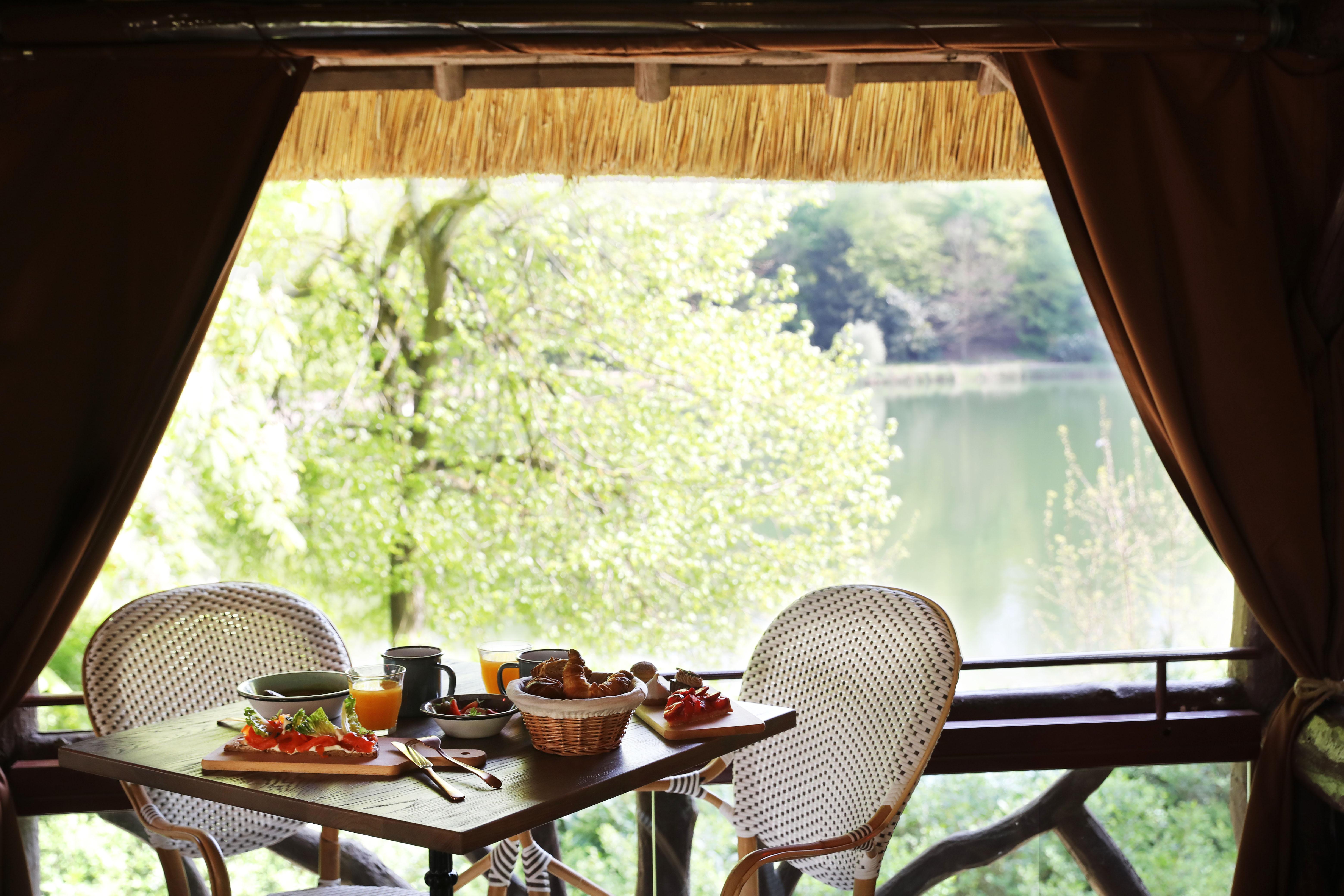 Les Etangs De Corot Hotel Ville-dʼAvray Екстериор снимка