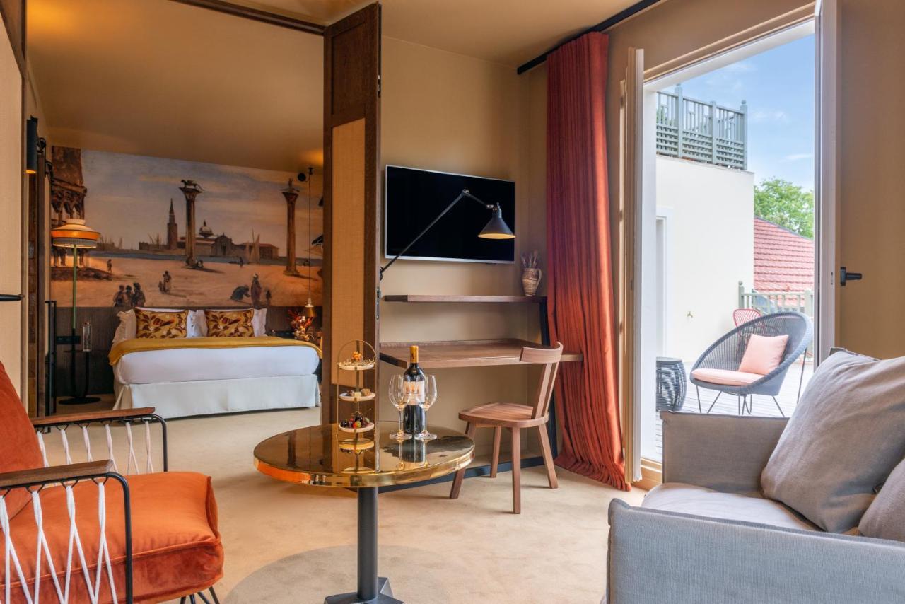 Les Etangs De Corot Hotel Ville-dʼAvray Екстериор снимка