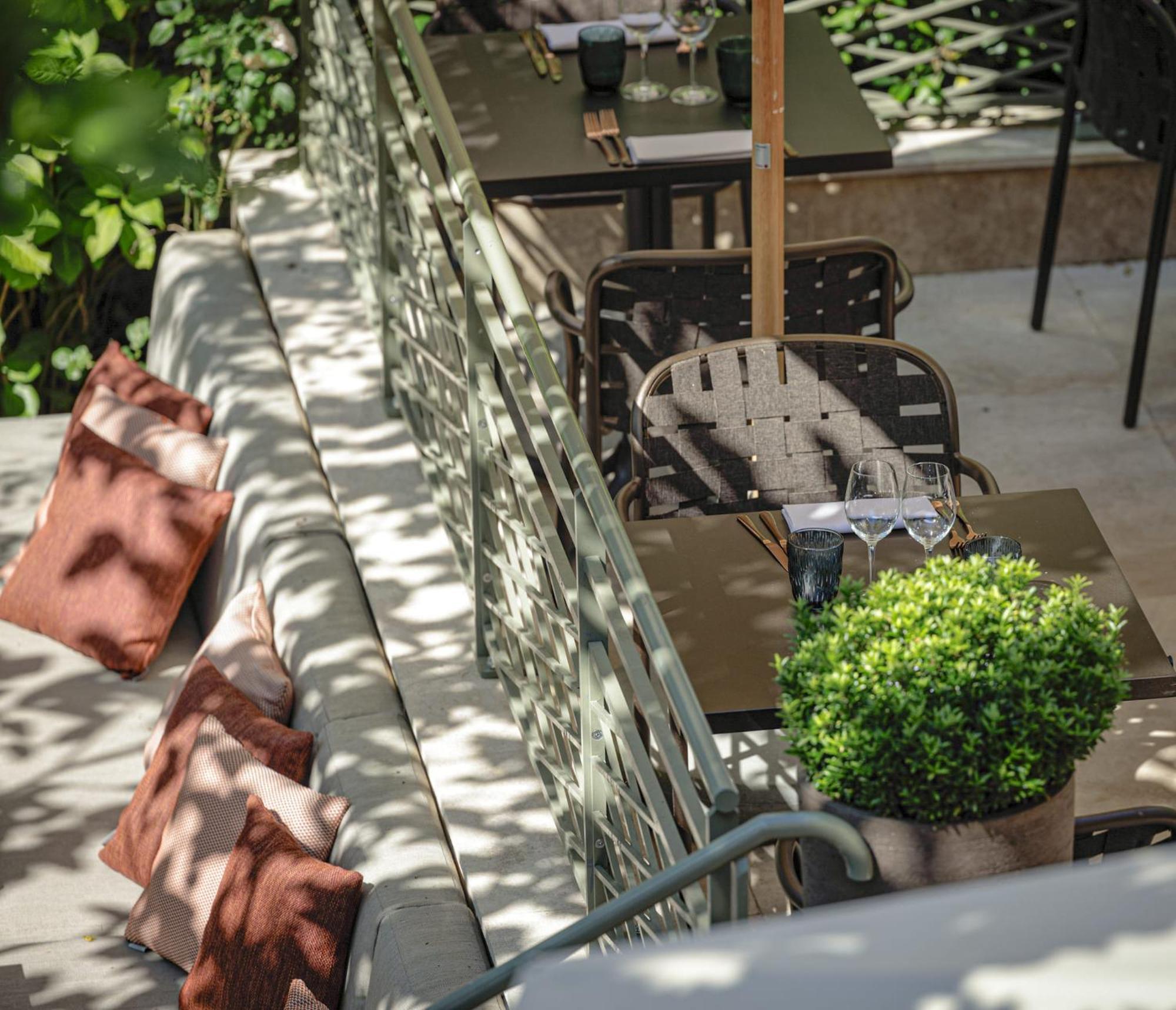 Les Etangs De Corot Hotel Ville-dʼAvray Екстериор снимка